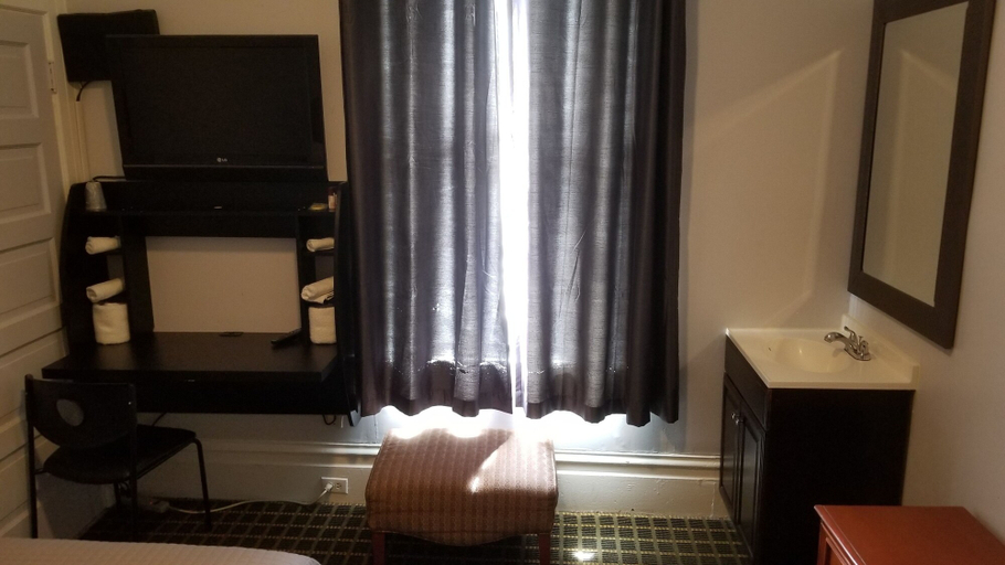 Others 5, Perramont Hotel, San Francisco