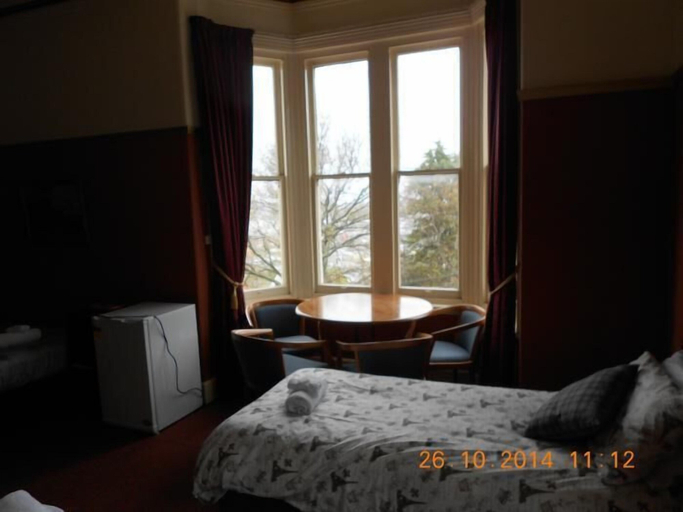 Bedroom 2, Dunedin Lodge, Dunedin