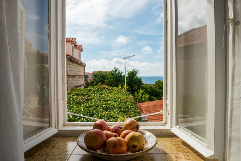 Food & Drinks 5, Rooms Lavanda & Ruzmarin, Dubrovnik