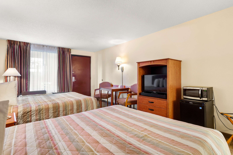 Bedroom 3, Americas Best Value Inn Ocean Inn, Saint Johns