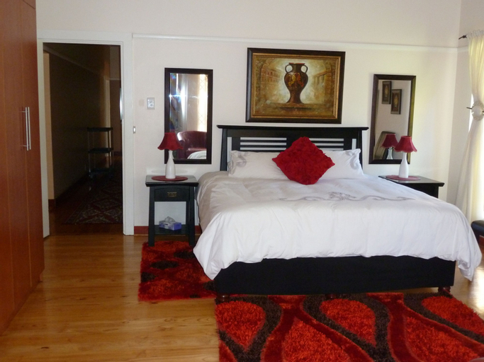 Rose Petals Guest House, Buffalo City