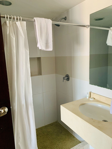 Bathroom 4, Hotel Mar y Tierra Veracruz, Veracruz
