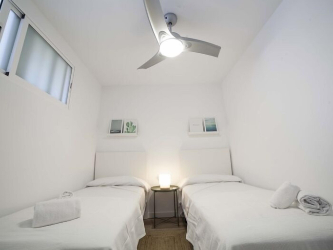 Bedroom 3, Apartamentos Kasa 25 - Club Náutico, Alicante