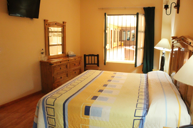 Bedroom 2, Hotel Mesón de la Merced, Vetagrande