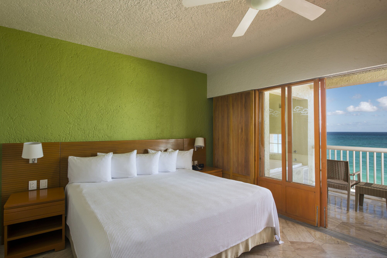 Bedroom 3, Club Regina Cancun, Benito Juárez