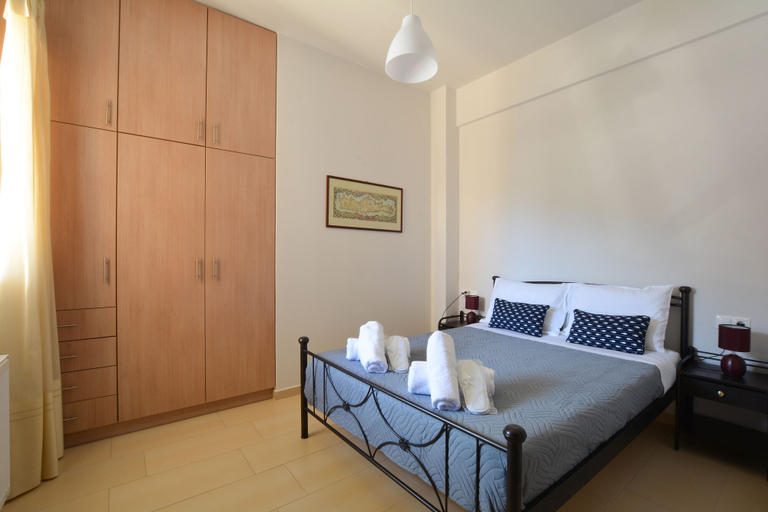 Bedroom 2, Orama Apartment, Crete