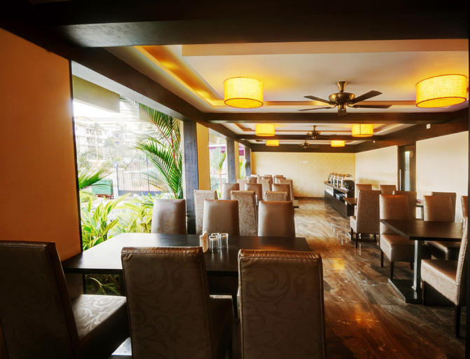 Food & Drinks 5, Resort De Crossroads, North Goa