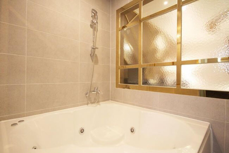 Bathroom 3, HOTEL Able, Masan