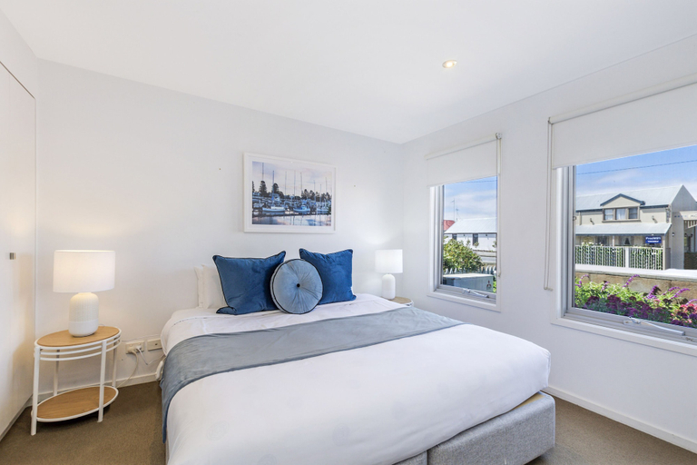 Bedroom 2, The Victoria, Moyne - South