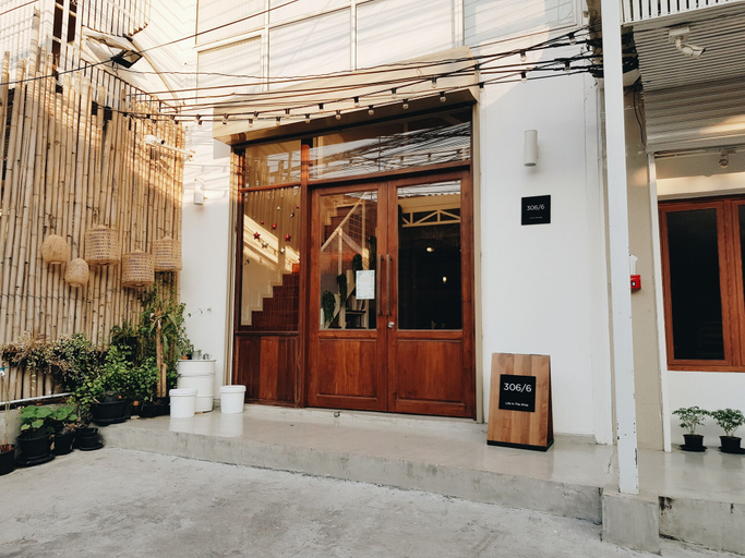 Exterior & Views 2, LITA Bangkok - Hostel, Huai Kwang
