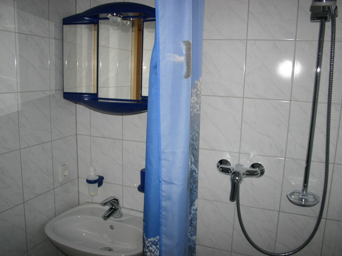 Bathroom 5, Gasthof Zum Stausee, Oberbergischer Kreis