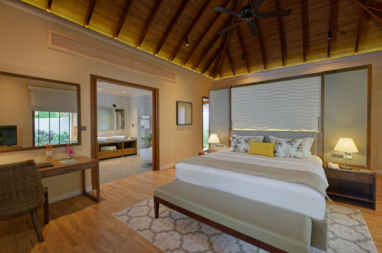 Bedroom 3, Baros Maldives, Kaafu Atoll
