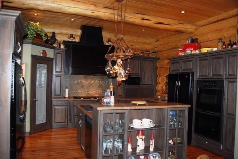 Others 5, Kowal Ski Cabin by Apex Accommodations, Okanagan-Similkameen