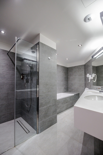 Bathroom 4, Lwowska 1, Kraków City