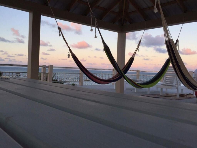 Others 5, Caye Caulker Beach Hotel