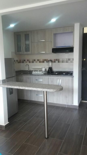 Others 5, Lindo Apartamento, Ricaurte