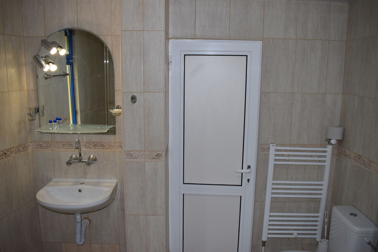 Bathroom, Balneo Hotel St Mina, Burgas
