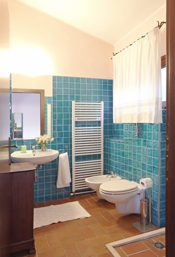 Bathroom 4, Relais Rio Molas, Cagliari