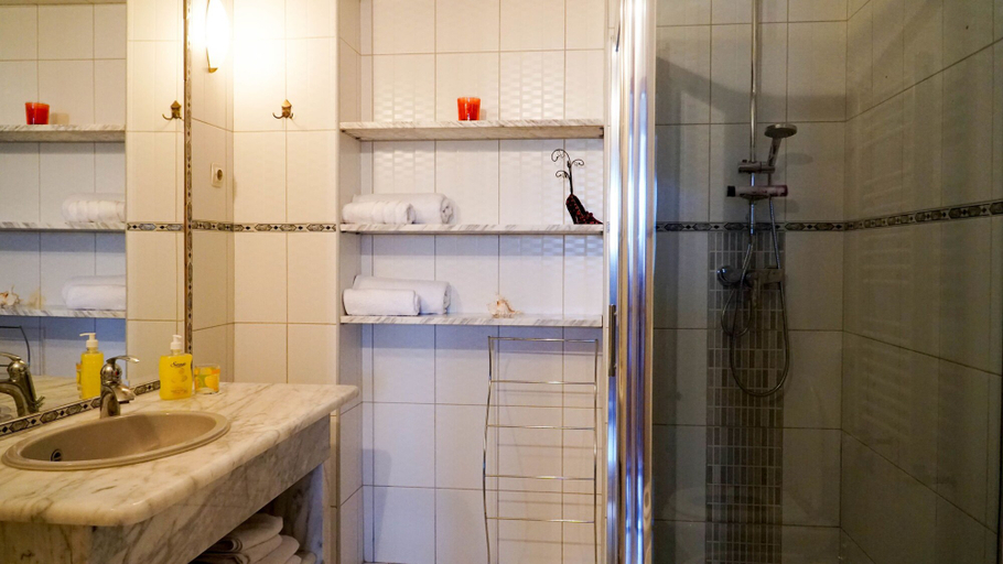 Bathroom 3, Sea & City View Duplex, Split