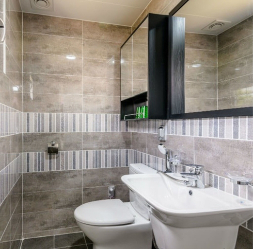 Bathroom 4, Chandelier Pension, Jeju