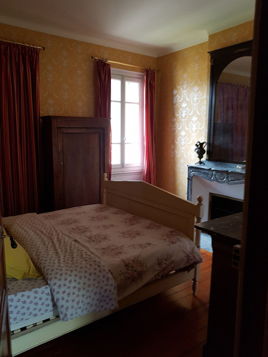 Bedroom 4, Chez Louise, Tarn