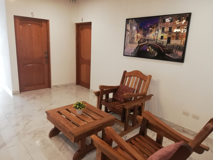 Others 5, Hotel Casa Blanca, Managua