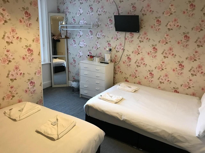 Bedroom 3, The Orbiston, Blackpool