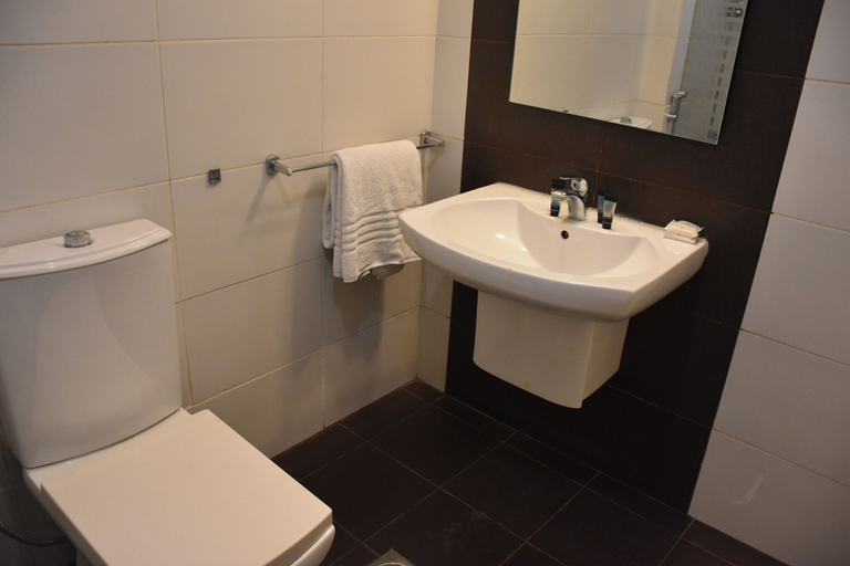 Bathroom 5, Le Marly Hotel Beirut, Beirut