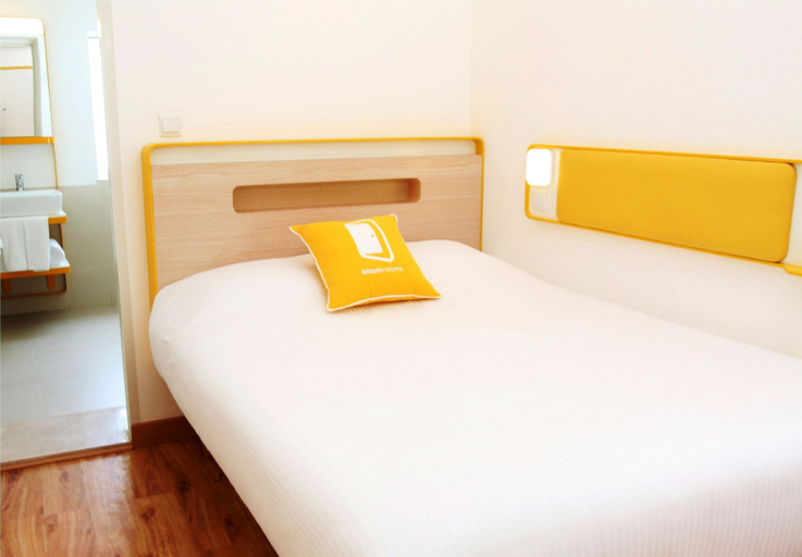 Bedroom 3, Bloomrooms @ New Delhi Railway Station, Delhi