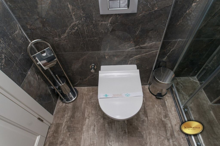 Bathroom 5, Bozcaada Ersin Konak, Bozcaada