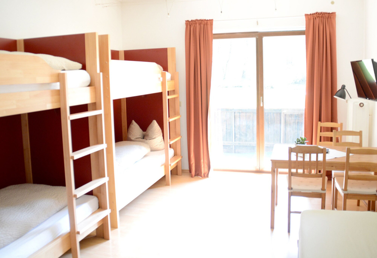 Bedroom 3, Pension Almhof Baumgarten, Berchtesgadener Land