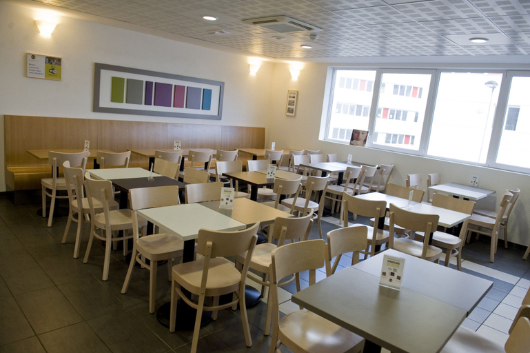 Food & Drinks 5, B&B HOTEL Paris Le Bourget, Seine-Saint-Denis