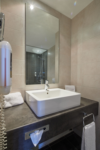 Bathroom 5, Mercure Hotel Severinshof Koeln City, Köln