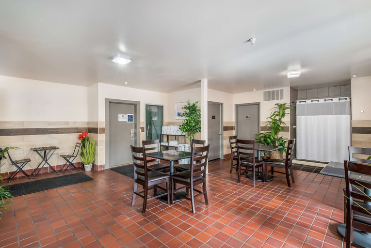 Others 5, Red Lion Inn & Suites Sequim, Clallam