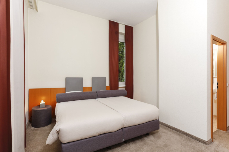 Bedroom 5, Hotel am Rhein - Wesseling, Rhein-Erft-Kreis