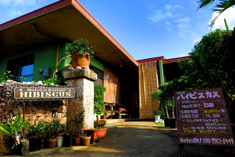 Hotel Hibiscus - Hostel, Miyakojima