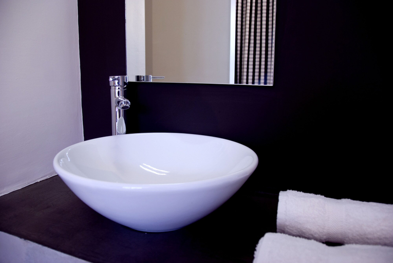 Bathroom 4, Onomo Hotel Dakar, Dakar