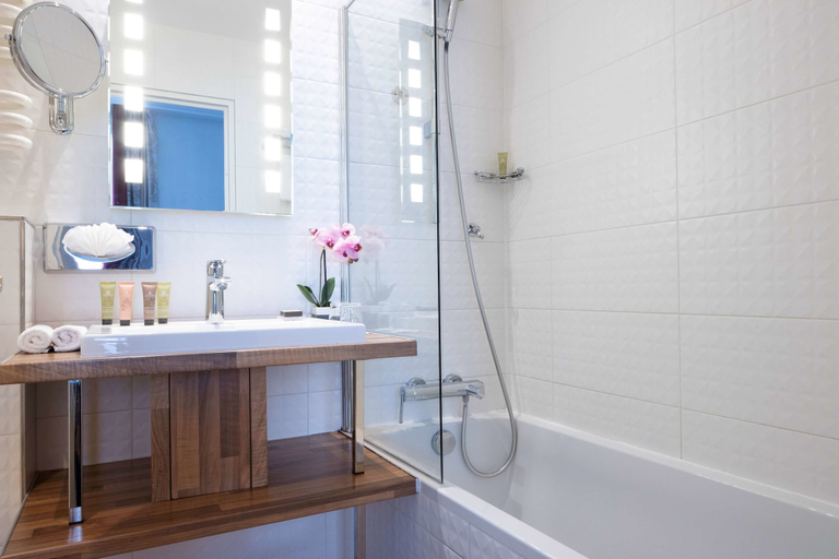 Bathroom 4, Hôtel Bradford Elysées – Astotel, Paris