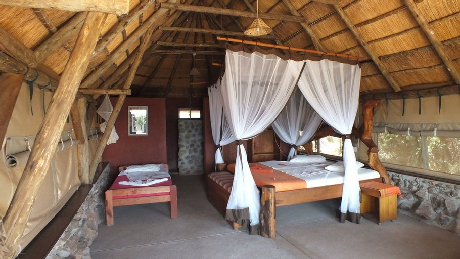 Bedroom 2, Kabalega Wilderness Lodge, Bujenje