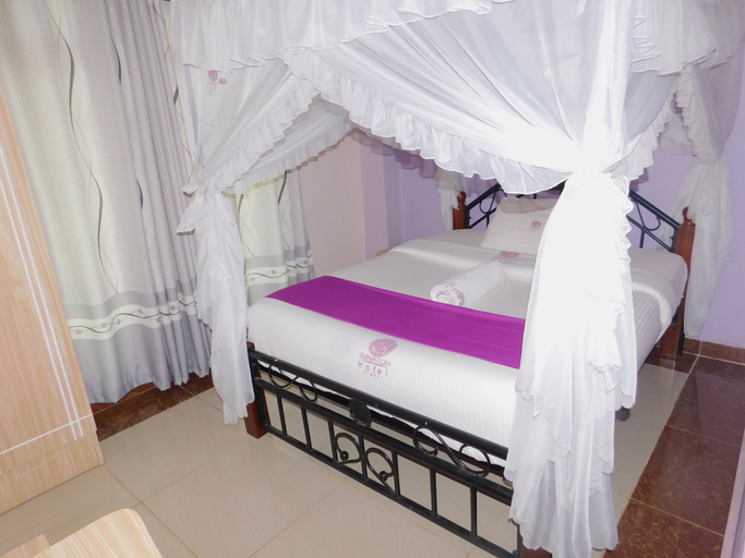 Bedroom 2, Babblers Park, Suna East