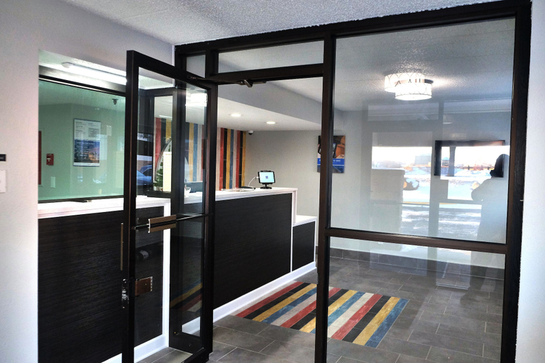 Others 5, Motel 6 Burnsville, MN, Dakota