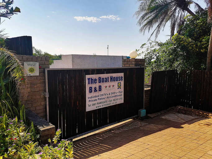 Exterior & Views 2, Boathouse Bed and Biscuit - Upper Deck, Ugu