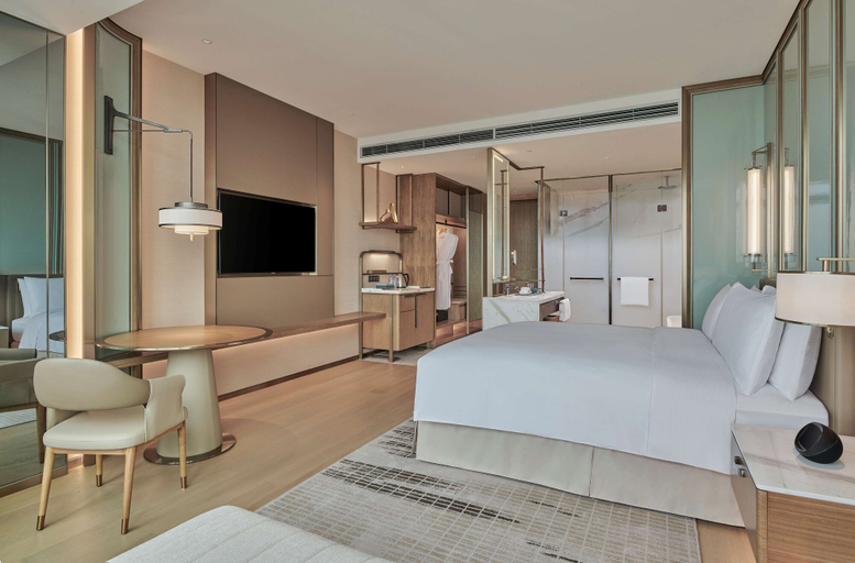 Bedroom 3, Hilton Changsha Riverside, Changsha