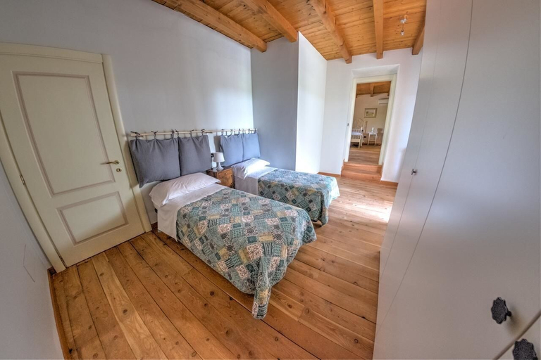 Bedroom 3, Agriturismo Villa Antonella, Brescia