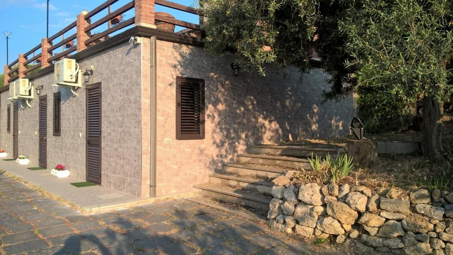 Exterior & Views 2, Bed House Floristella, Enna