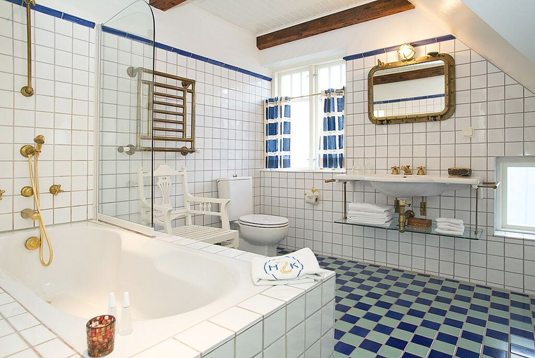 Bathroom 4, Hotel Kullaberg, Höganäs