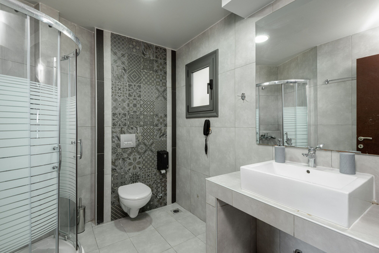Bathroom 5, Tridente Mare, Central Macedonia