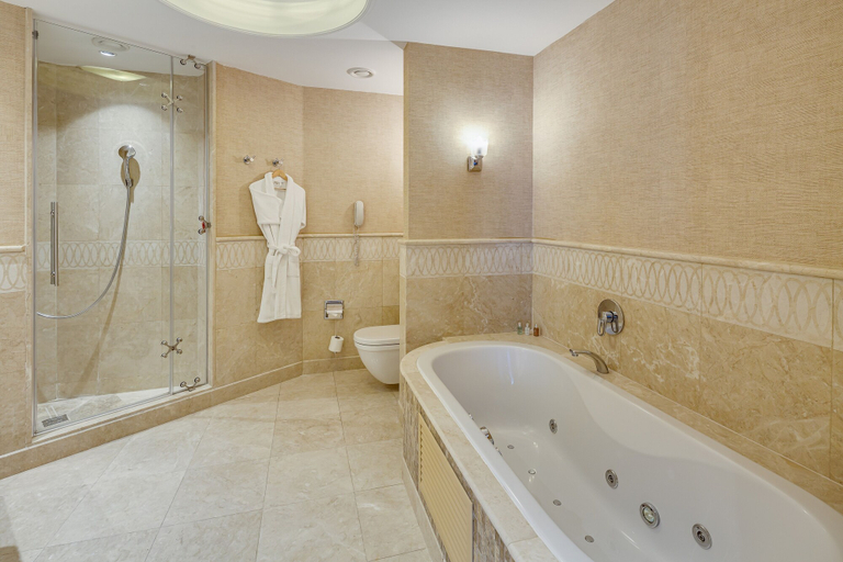 Bathroom 4, Divan Ankara, Çankaya