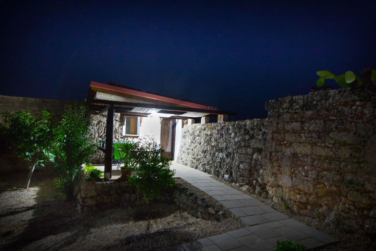 Exterior & Views 2, Bio-Agriturismo masseria La Palombara, Lecce