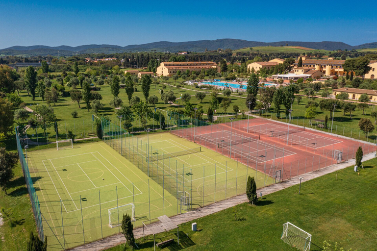 Exterior & Views 2, Poggio all'Agnello – Sport & Active Holidays, Livorno